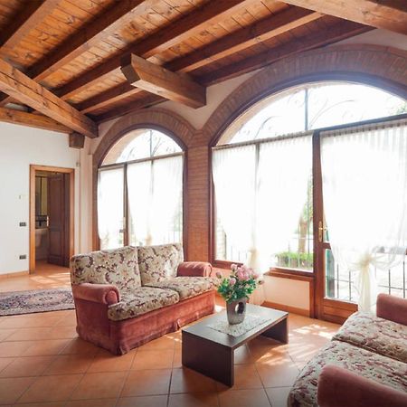 Cascina Tabachera X10 Country House Sirmione Garda Lake Pozzolengo Habitación foto
