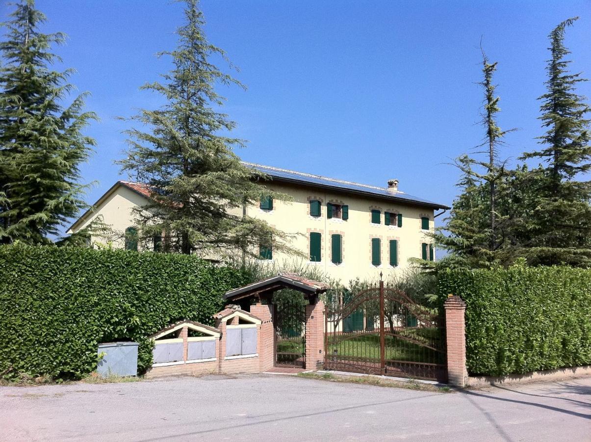 Cascina Tabachera X10 Country House Sirmione Garda Lake Pozzolengo Habitación foto